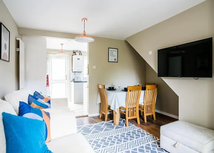 Lily\'S Central Stay, Parking And Close To Motor Point Arena