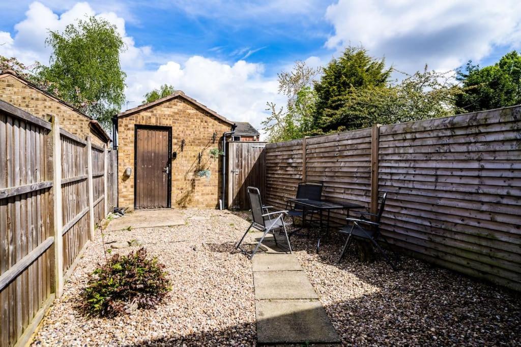 Lily's Stay, Parking And Close To Motor Point Arena Holiday home Nottingham